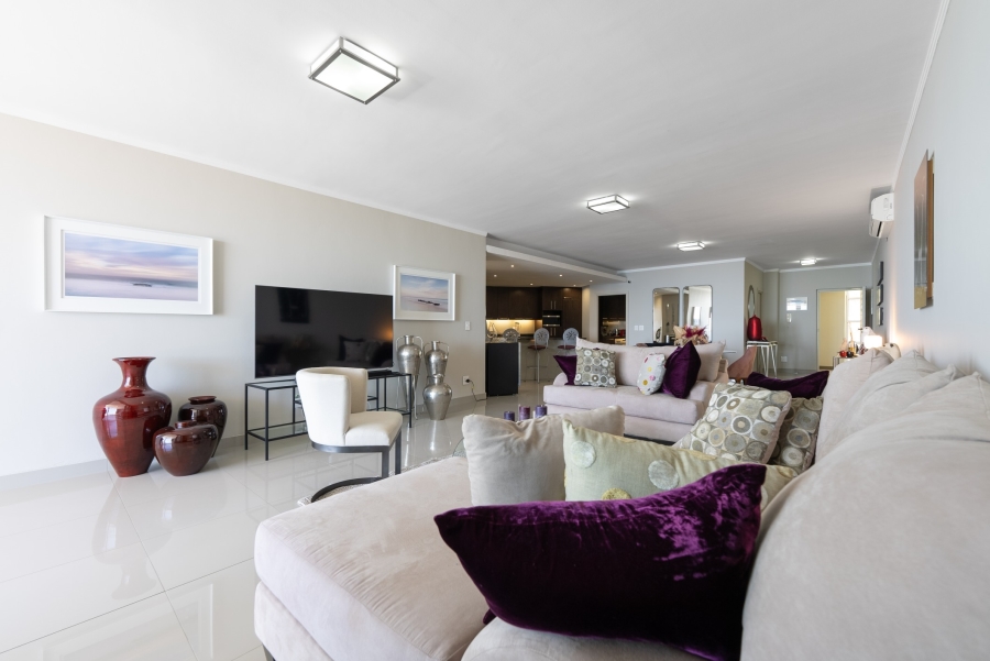 2 Bedroom Property for Sale in Camps Bay Western Cape